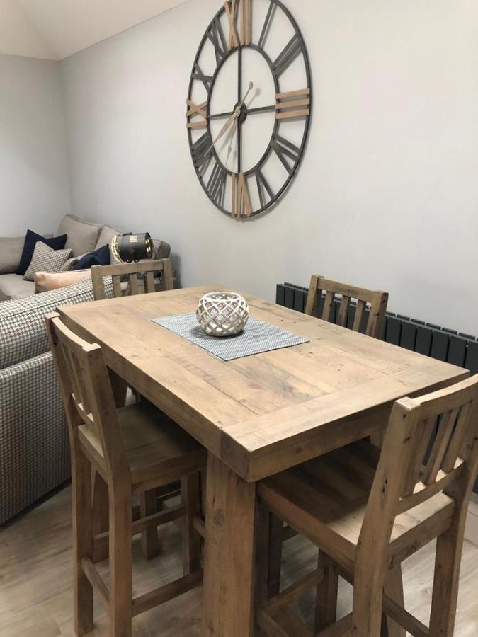 וויק The Store, Luxury Modern Conversion With Open Plan Living - Sleeps 4 מראה חיצוני תמונה