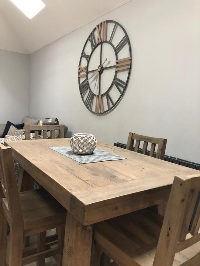 וויק The Store, Luxury Modern Conversion With Open Plan Living - Sleeps 4 מראה חיצוני תמונה