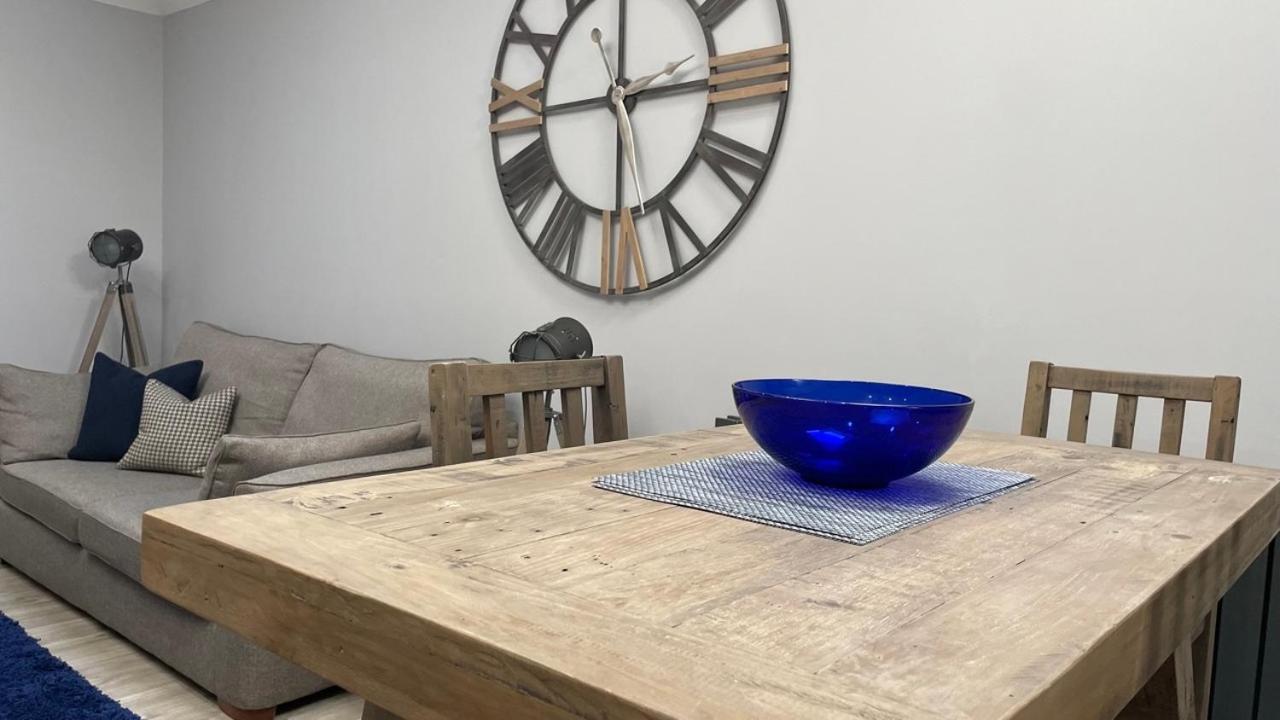 וויק The Store, Luxury Modern Conversion With Open Plan Living - Sleeps 4 מראה חיצוני תמונה