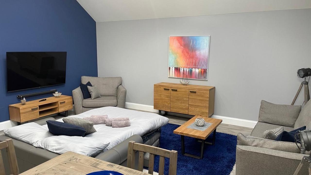 וויק The Store, Luxury Modern Conversion With Open Plan Living - Sleeps 4 מראה חיצוני תמונה