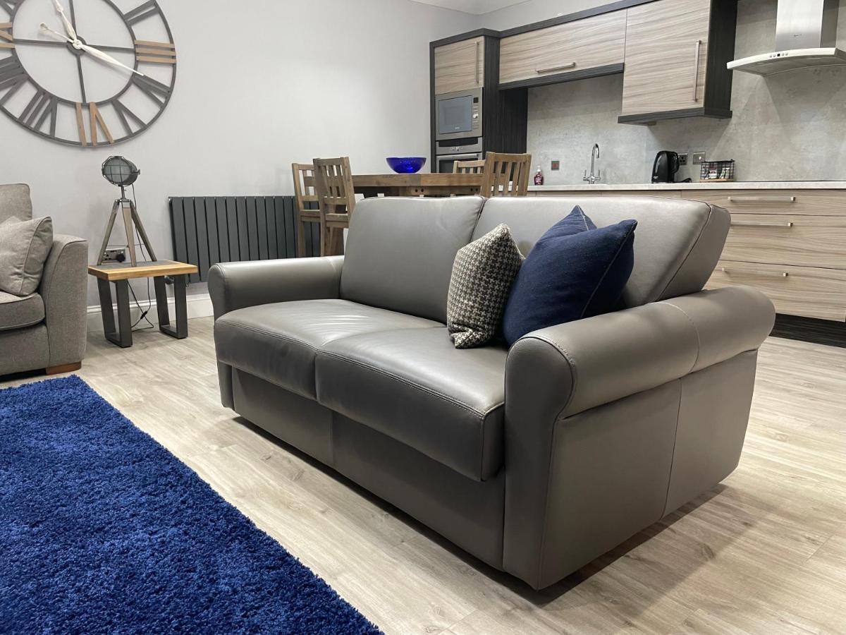 וויק The Store, Luxury Modern Conversion With Open Plan Living - Sleeps 4 מראה חיצוני תמונה