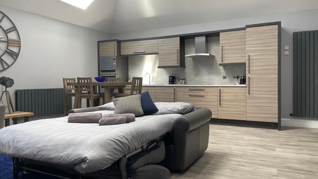 וויק The Store, Luxury Modern Conversion With Open Plan Living - Sleeps 4 מראה חיצוני תמונה